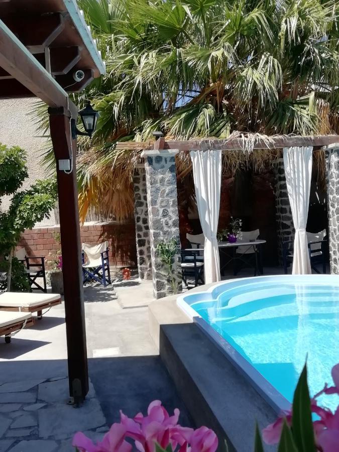 5Bedroom Villa In Perissa Beach Екстер'єр фото