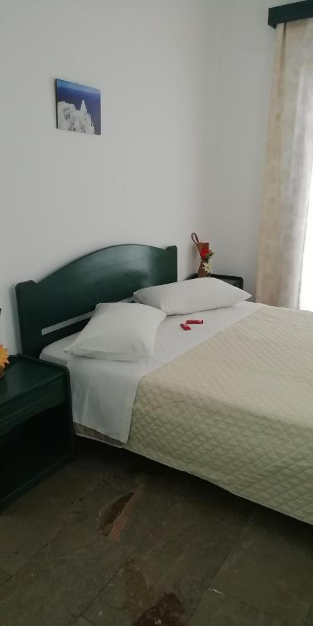 5Bedroom Villa In Perissa Beach Екстер'єр фото