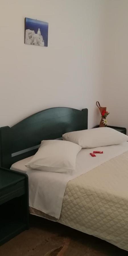 5Bedroom Villa In Perissa Beach Екстер'єр фото