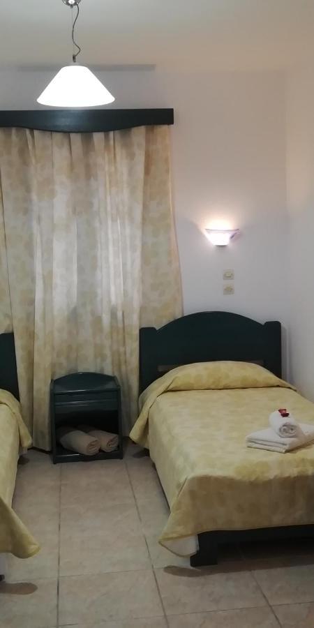 5Bedroom Villa In Perissa Beach Екстер'єр фото