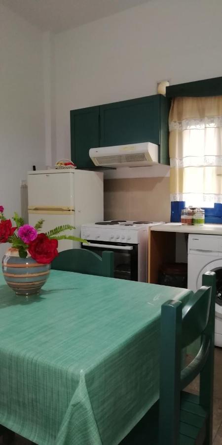 5Bedroom Villa In Perissa Beach Екстер'єр фото